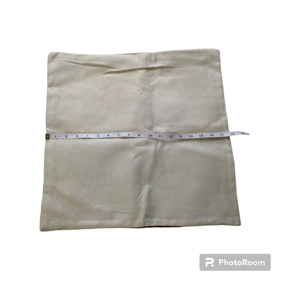 4pc set. Christmas Throw Pillow Covers. - Picture 5 of 5